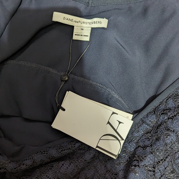 NWT Diane Von Furstenberg Tiered layer Lace Dress - Picture 9 of 12